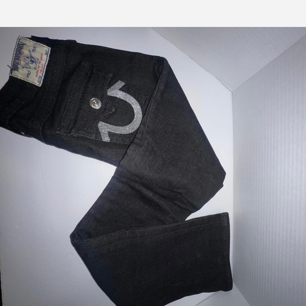 Sale !!! True Religion size 28  Straight made in USA